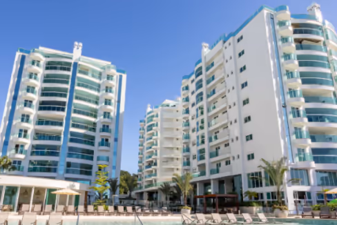 Fachada do Brava Beach Internacional – Reserva Figueira - Praia Brava, Itajaí