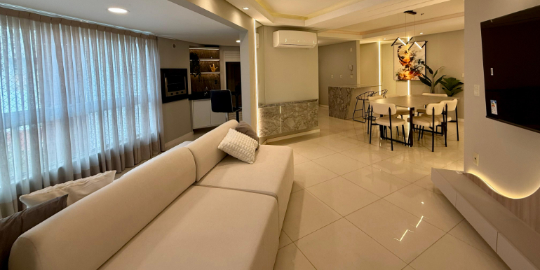 Figura 5 do  Bellas Artes em Balneário Camboriú