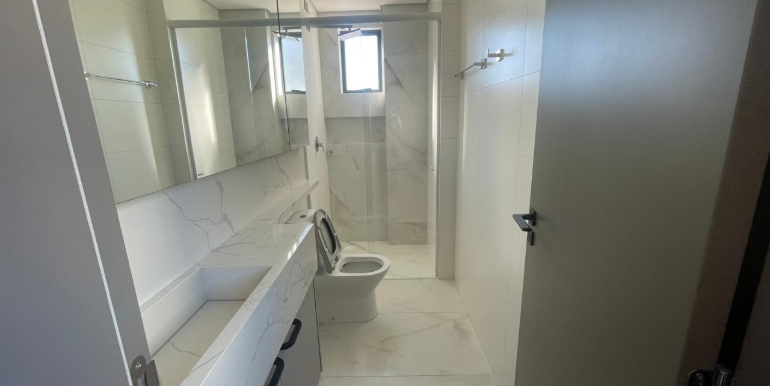 Moldura 16 do Ed. Green Ocean situado em BC