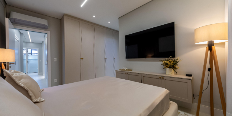 Projeção 15 do Tesla em Balneário Camboriú