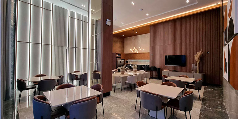 Panorama 8 do Ed. Tesla situado em BC