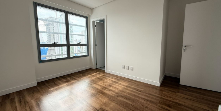 Vista 24 da propriedade