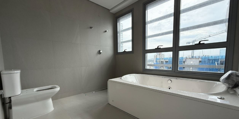 Moldura 16 do Ed. Vitra situado em BC