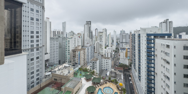 Panorama 8 do Ed. Atlântico Shopping situado em BC