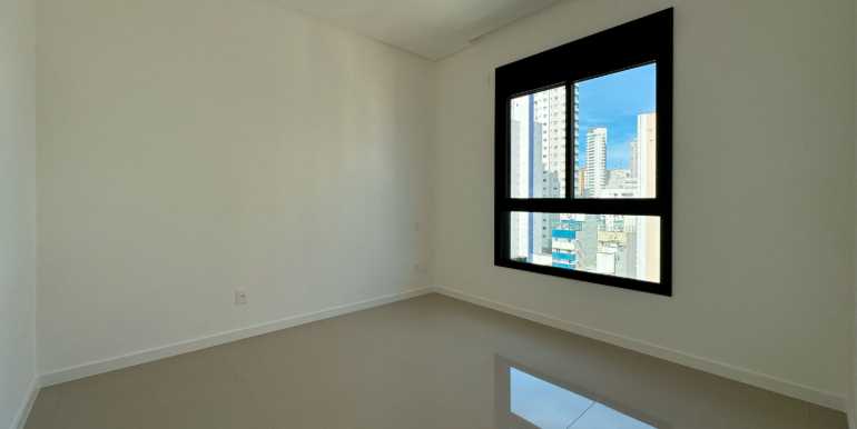 Projeção 15 do  Porto Rotterdam em Balneário Camboriú