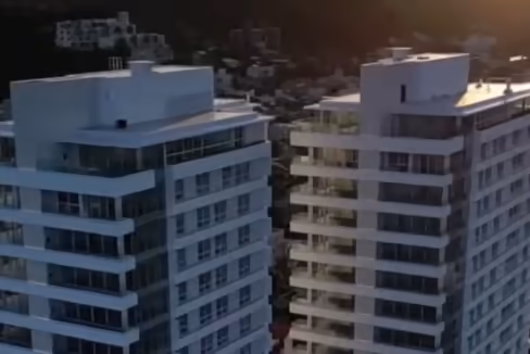 Fachada do Edifício Riva - Praia Brava, Itajaí