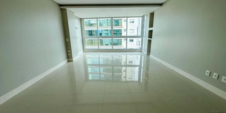 Retrato 3 do Edifício Torremolinos localizado em Balneário Camboriú