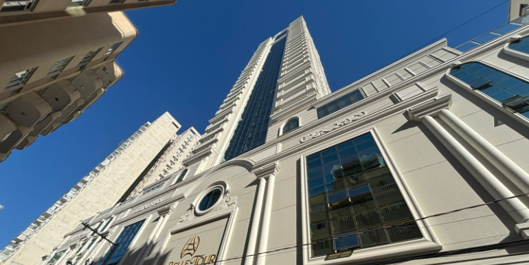 Vista 4 do Ed. La Belle Tour situado em BC