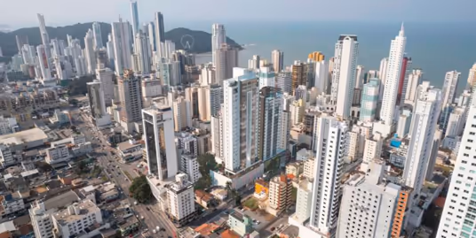 Edifício Diamond Crystal Tower