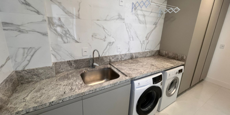 Quadro 13 do Edifício Italian Residence - Balneário Camboriú