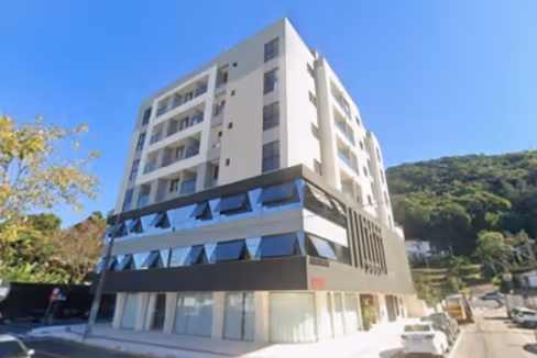 Fachada do Edifício Plaza Viena - Balneário Camboriú