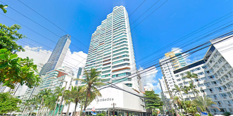 Edifício da Cechinel Incorporadora