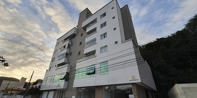 Fachada do Edifício Padang Padang - Balneário Camboriú