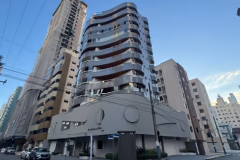 Fachada do Edifício Castellana di Bari - Balneário Camboriú