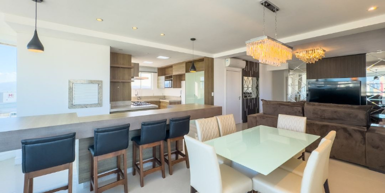 Visual 12 do Ed. Torre D’ Veneza situado em BC