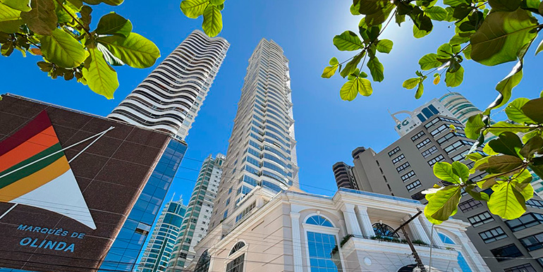 Fachada do Edifício Millennium Palace Residence, SC