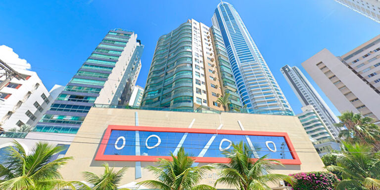 Edifício da R Teixeira Construtora