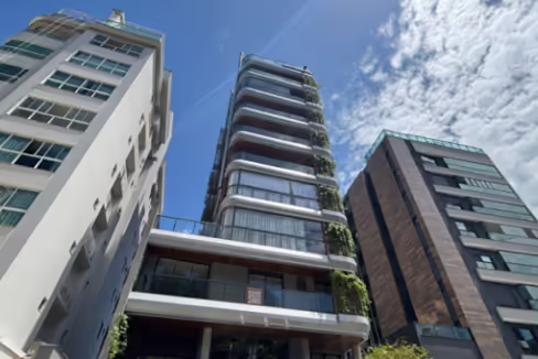 Fachada do Edifício Brava Sixteen - Praia Brava, Itajaí