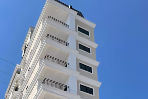 Fachada do Edifício Duo - Balneário Perequê, Porto Belo