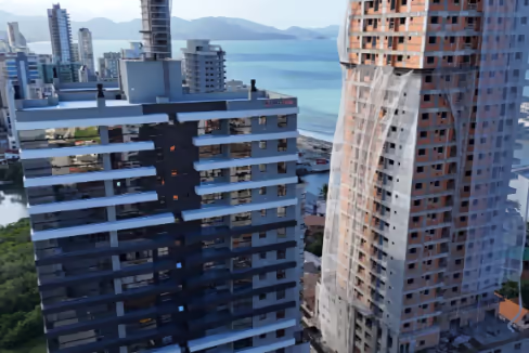 Fachada do Edifício Libreville - Balneário Perequê, Porto Belo