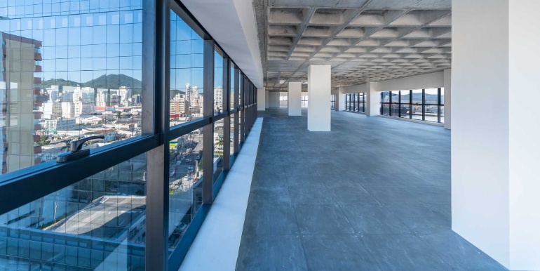 Projeção 15 do  Absolute Business em Itajaí