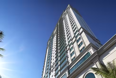 Fachada do Edifício Grand Provence - Meia Praia, Itapema