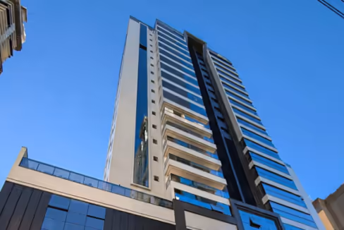 Fachada do Edifício Horizon Palace - Meia Praia, Itapema