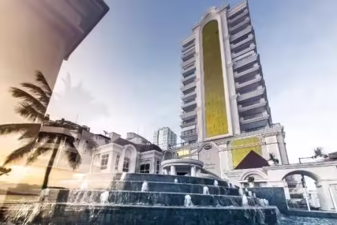 Fachada do Edifício Magnifique Imperiale - Meia Praia, Itapema