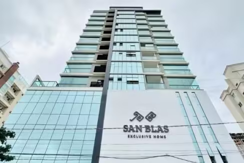 Fachada do Edifício San Blas - Balneário Perequê, Porto Belo