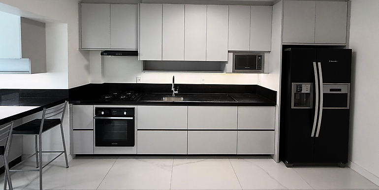 Quadro 13 do Edifício Silveira Pinto - Balneário Camboriú