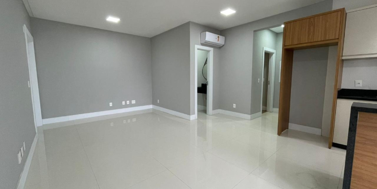 Retrato 3 do Edifício Portland Park localizado em Balneário Perequê, Porto Belo