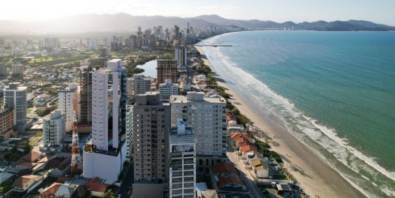 Retrato 3 do Edifício Blue Tower localizado em Balneário Perequê, Porto Belo