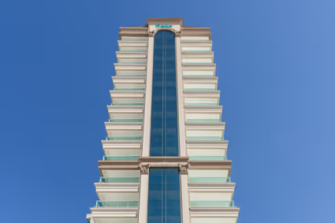 Fachada do Edifício Cadenza - Balneário Perequê, Porto Belo