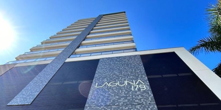 Fachada do Edifício Laguna em Porto Belo, SC