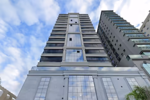 Fachada do Edifício Spazio Marine - Balneário Perequê, Porto Belo