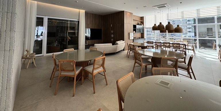 Panorama 8 do Ed. El Elyon situado na Meia Praia, Itapema