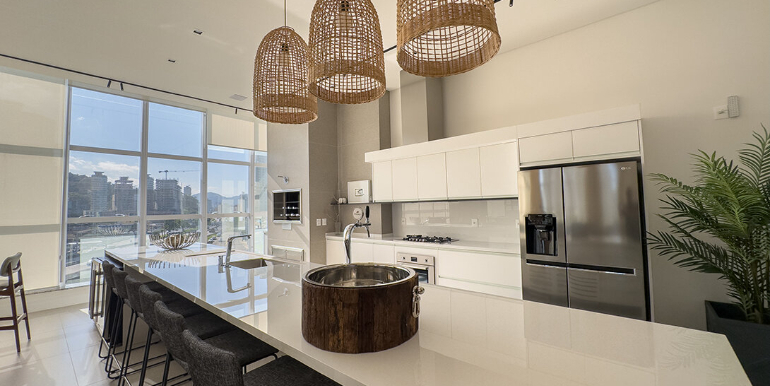 Quadro 13 do Edifício Garden Square - Meia Praia, Itapema