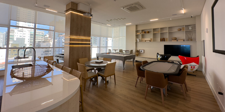 Silhueta 18 do Edifício Garden Square localizado na Meia Praia, Itapema