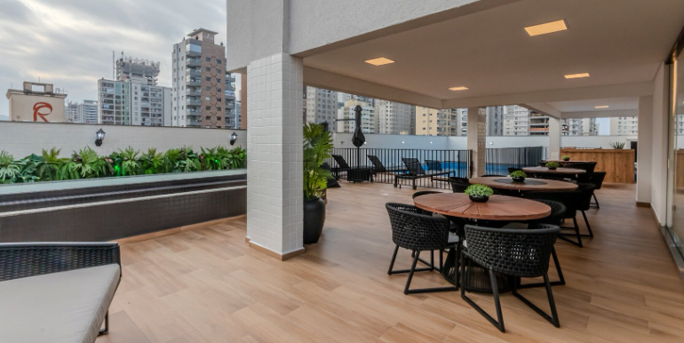 Vista 4 do Ed. Maverick situado na Meia Praia, Itapema