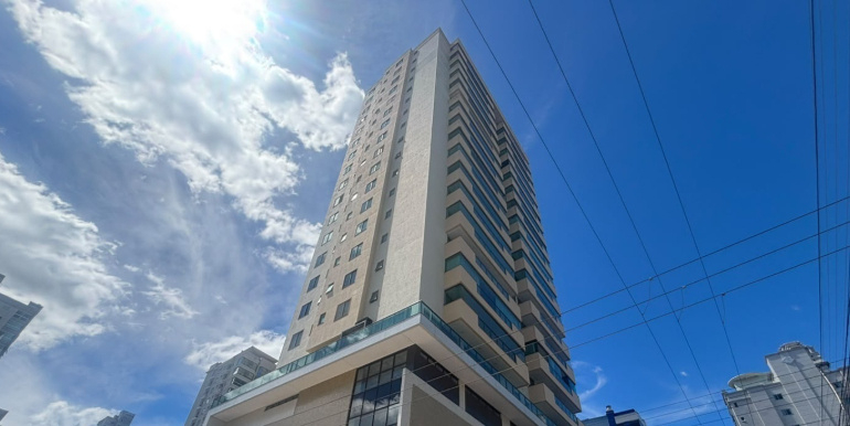 Fachada do Edifício Metropolitan - Itapema