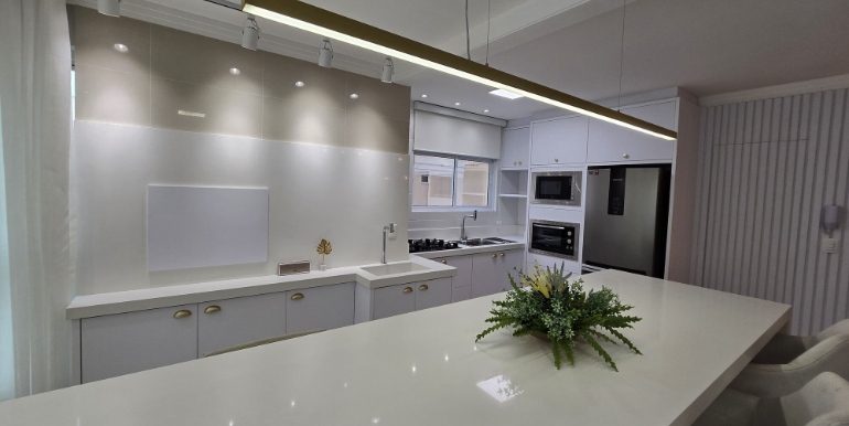 Visual 12 do Ed. Villa Toscana situado na Meia Praia, Itapema