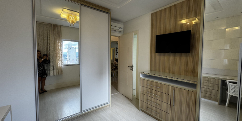 Panorama 8 do Ed. San Marco situado em BC