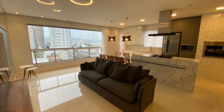 Figura 5 do  Tuthmés em Balneário Camboriú