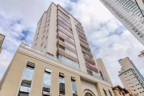 Fachada do Edifício Isadora Cristina - Balneário Camboriú