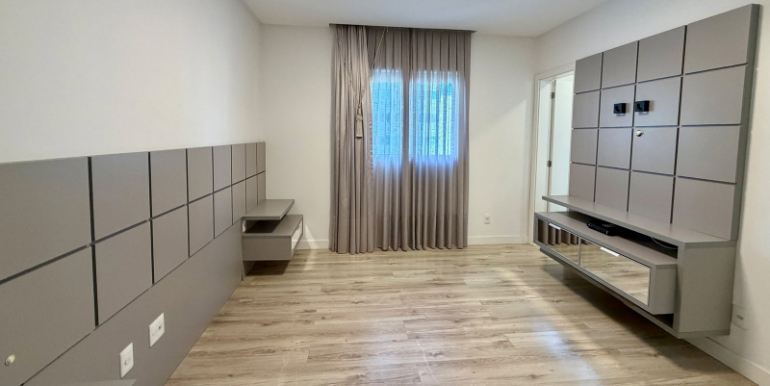 Quadro 13 do Edifício Sans Souci - Balneário Camboriú