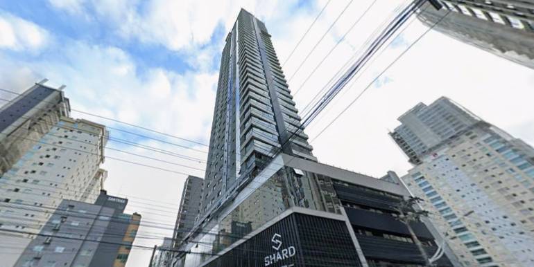 Fachada do Edifício Shard Tower em Itapema, SC