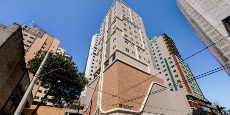Fachada do Edifício Toulon - Balneário Camboriú